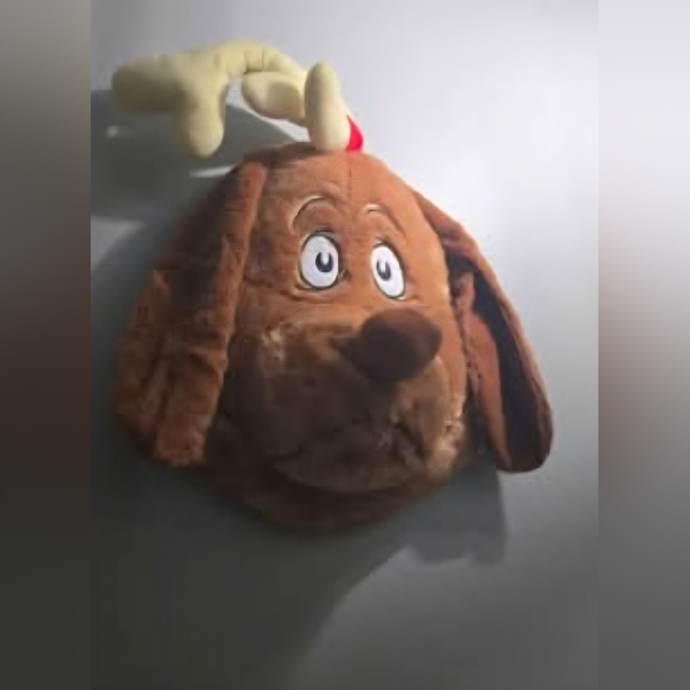 Dr. Seuss' How the Grinch Stole Christmas Max the Dog Hanging Holiday Decor